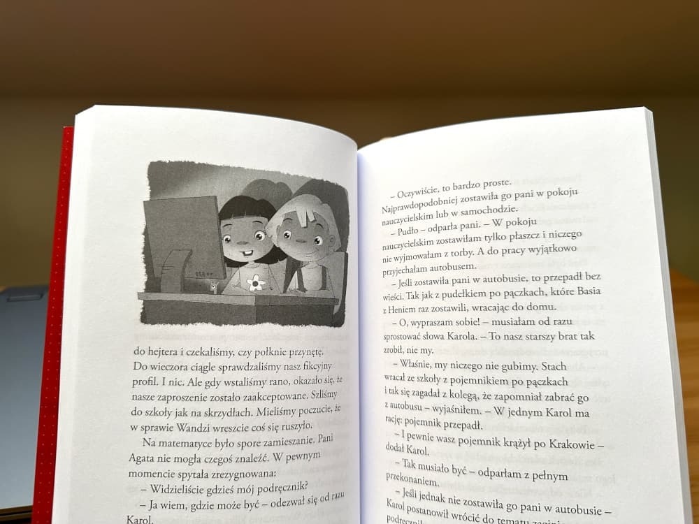 Basia i Henio przy komputerze