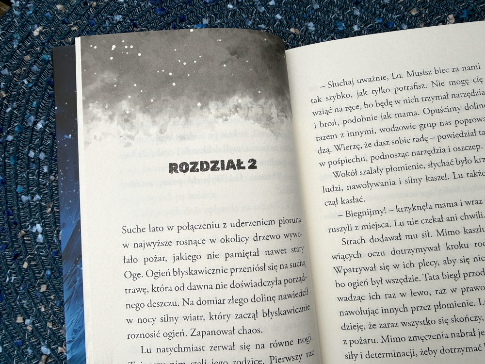 Wstęp do książki Lu i Lei. Prahistoryczna przygoda – autor zwraca się do czytelnika, opisując świat sprzed 30 tysięcy lat.
