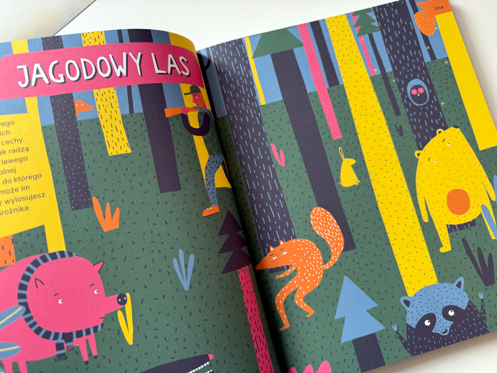 Ilustracja z książki Fabryka Opowieści przedstawiająca jagodowy las pełen zwierząt – inspiracja do tworzenia własnych historii.