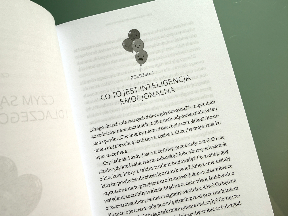 Fragment z książki wyjaśniający Co to jest inteligencja emocjonalna 