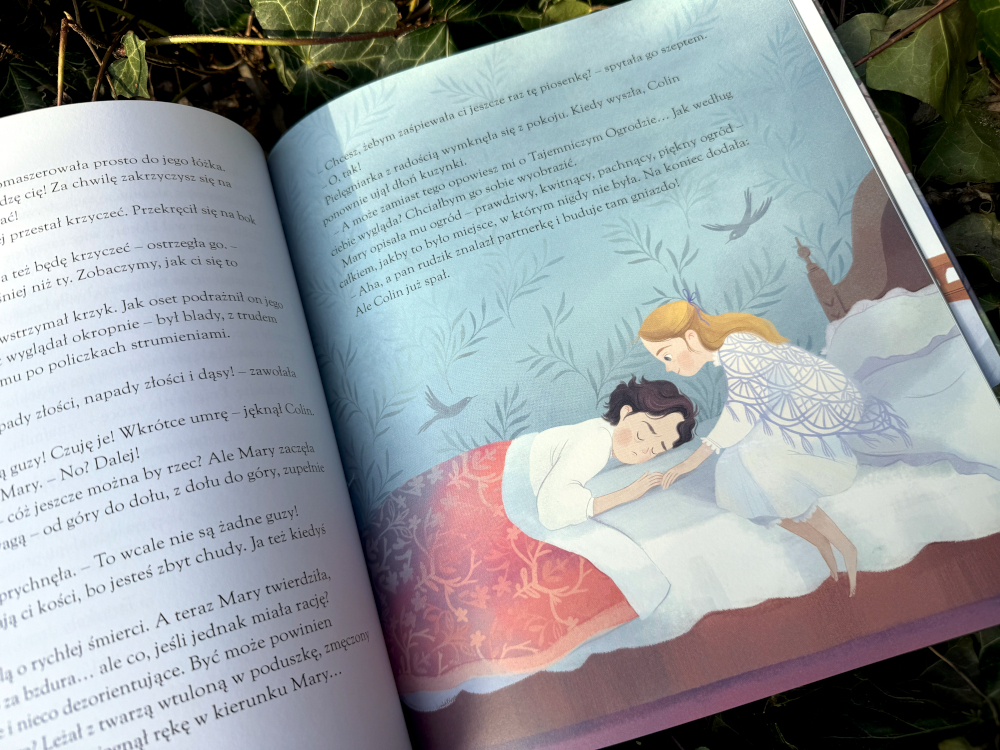 Mary Lennox opiekuje się chorym Colinem