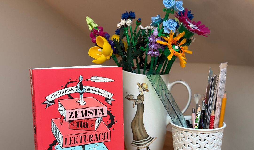 Okładka książki Zemsta na lekturach. Tytuł na jednolitym tle z nowoczesną, komiksową ilustracją postaci literackiej.