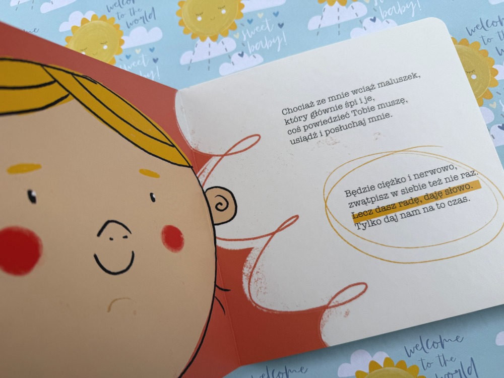 Strona książki Pierwsza Książeczka Mojego Taty z twarzą niemowlęcia i tekstem w pętli o dawaniu sobie czasu.