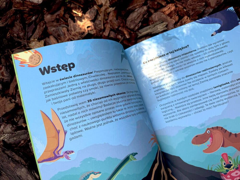 Wstęp do książki o dinozaurów z Tyranozaurem, ciekawostkami i zadaniem dla dzieci