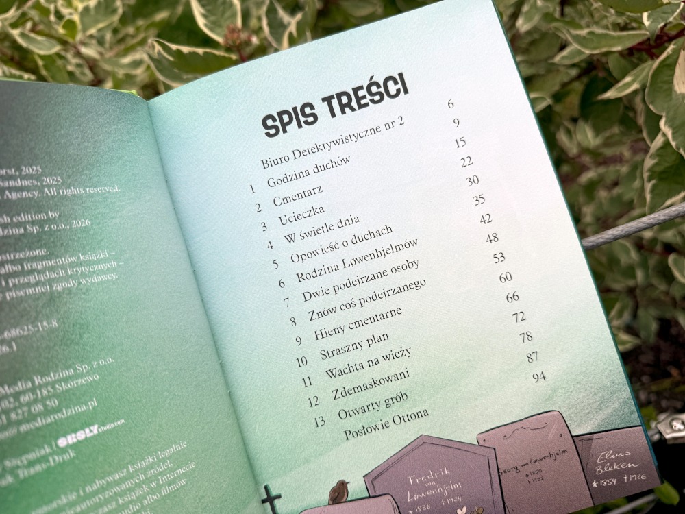 Spis treści książki Operacja Zombi zawierający wykazy rozdziałów detektywistycznej opowieści dla dzieci.