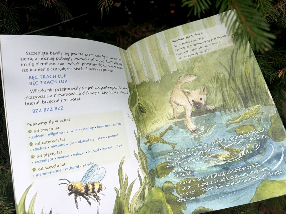 Ilustracja z książki Wilcze uszy przedstawiająca wilczki nad stawem