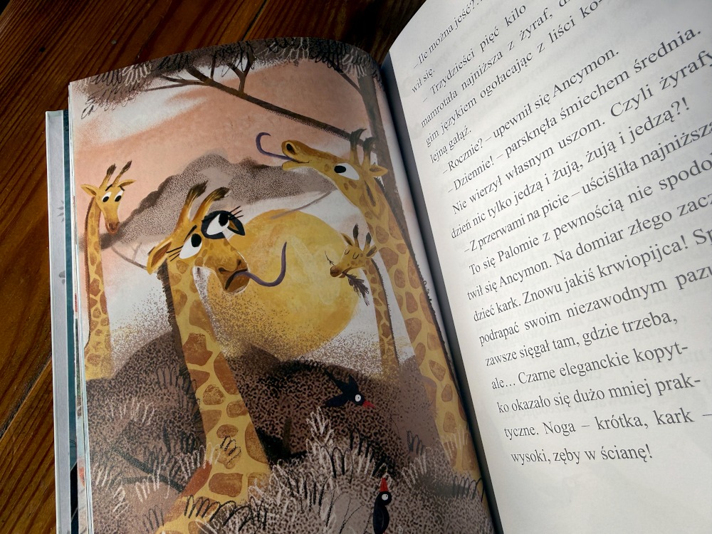 Strona z książki Liliany Bardijewskiej z ilustracją żyraf jedzących liście w afrykańskim krajobrazie