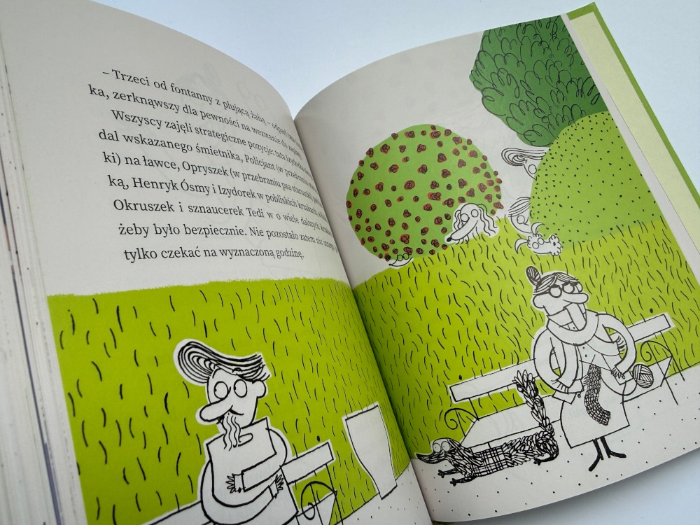Kolorowa rozkładówka z parkową scenerią w humorystycznej książce dla dzieci Kto porwał psa